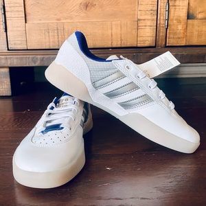 NWT Zumiez 100k Adidas